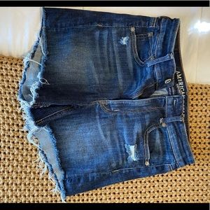 Woman’s Jean shorts size 6